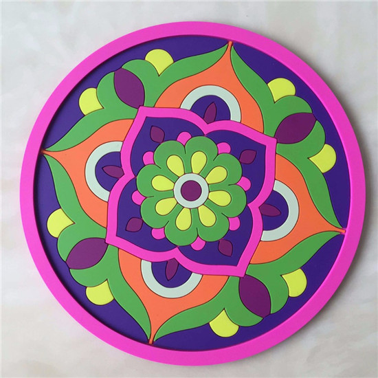Rimmed coasters